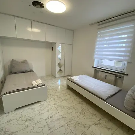 4 Zw M. Blick V. Balkon Auf Lech Apartment Augsburg Exterior photo