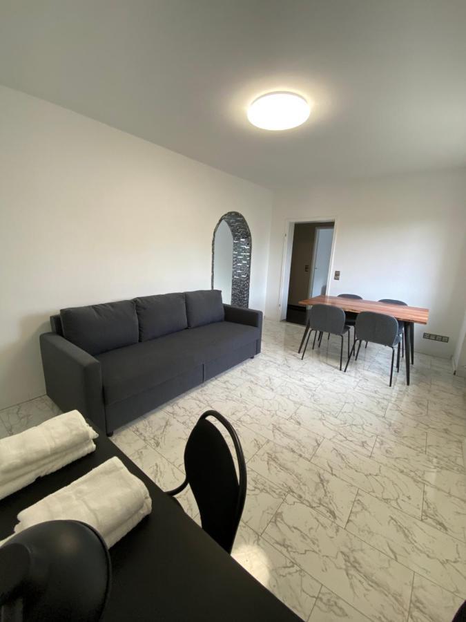 4 Zw M. Blick V. Balkon Auf Lech Apartamento